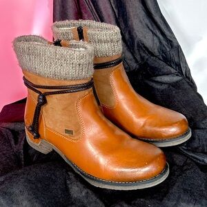 Rieker mid shaft ankle boots